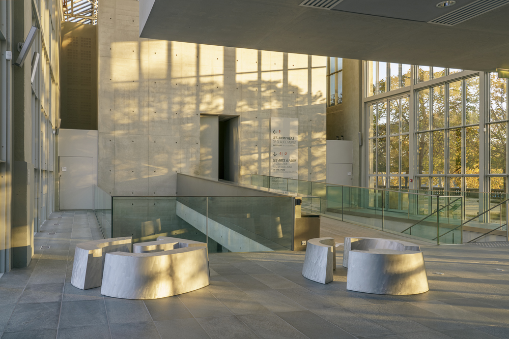 Representation of Matrices Chromatiques